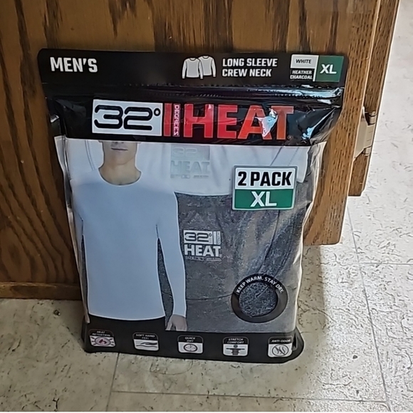 32 Degrees Other - 32° DEGREES MEN'S HEAT TEE 2 PK, nwt XL